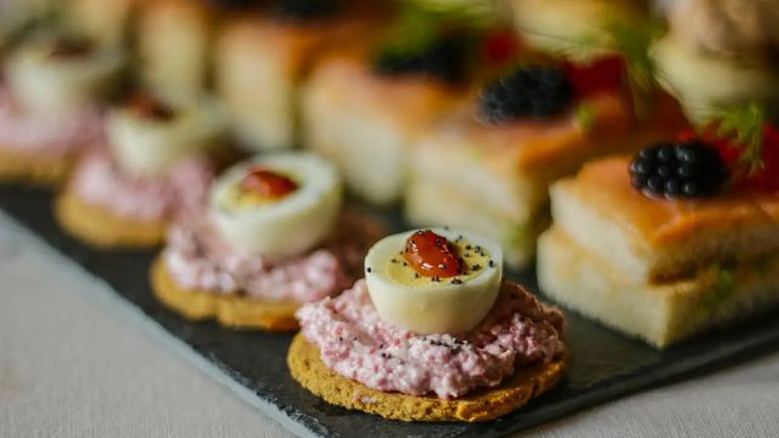 Image of Canapes by Jose B. Garcia Fernandez from Pixabay 