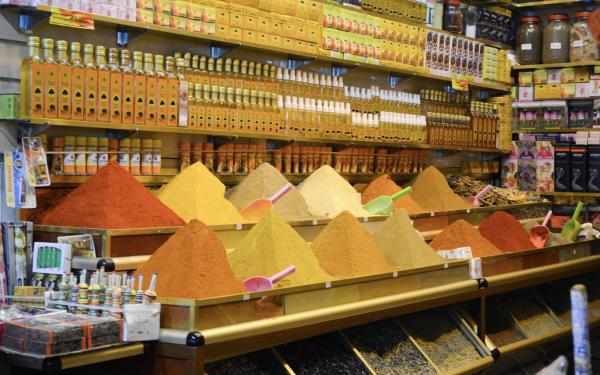 Spice store